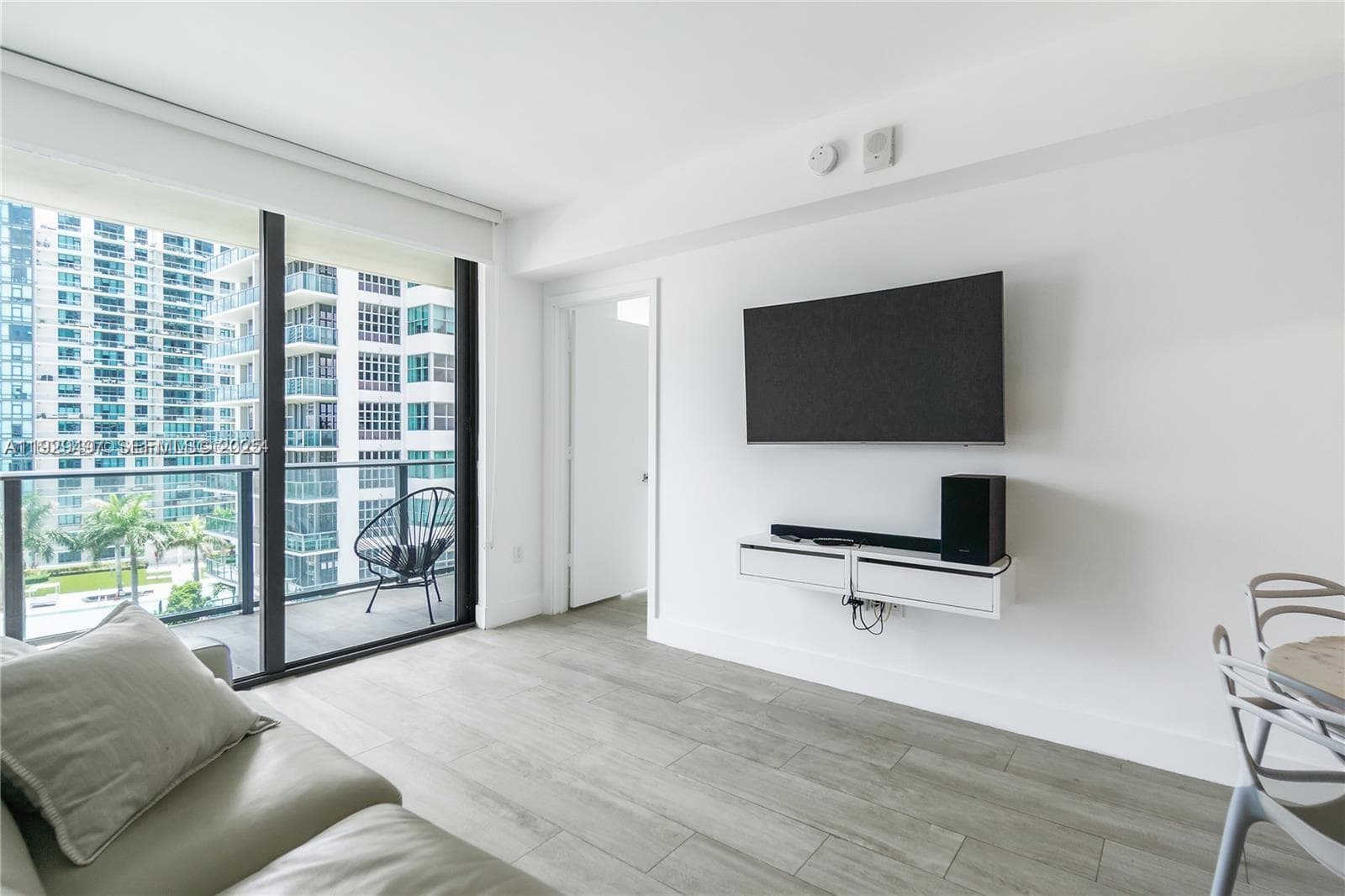121 NE 34th St # 1203, Miami FL 33137
