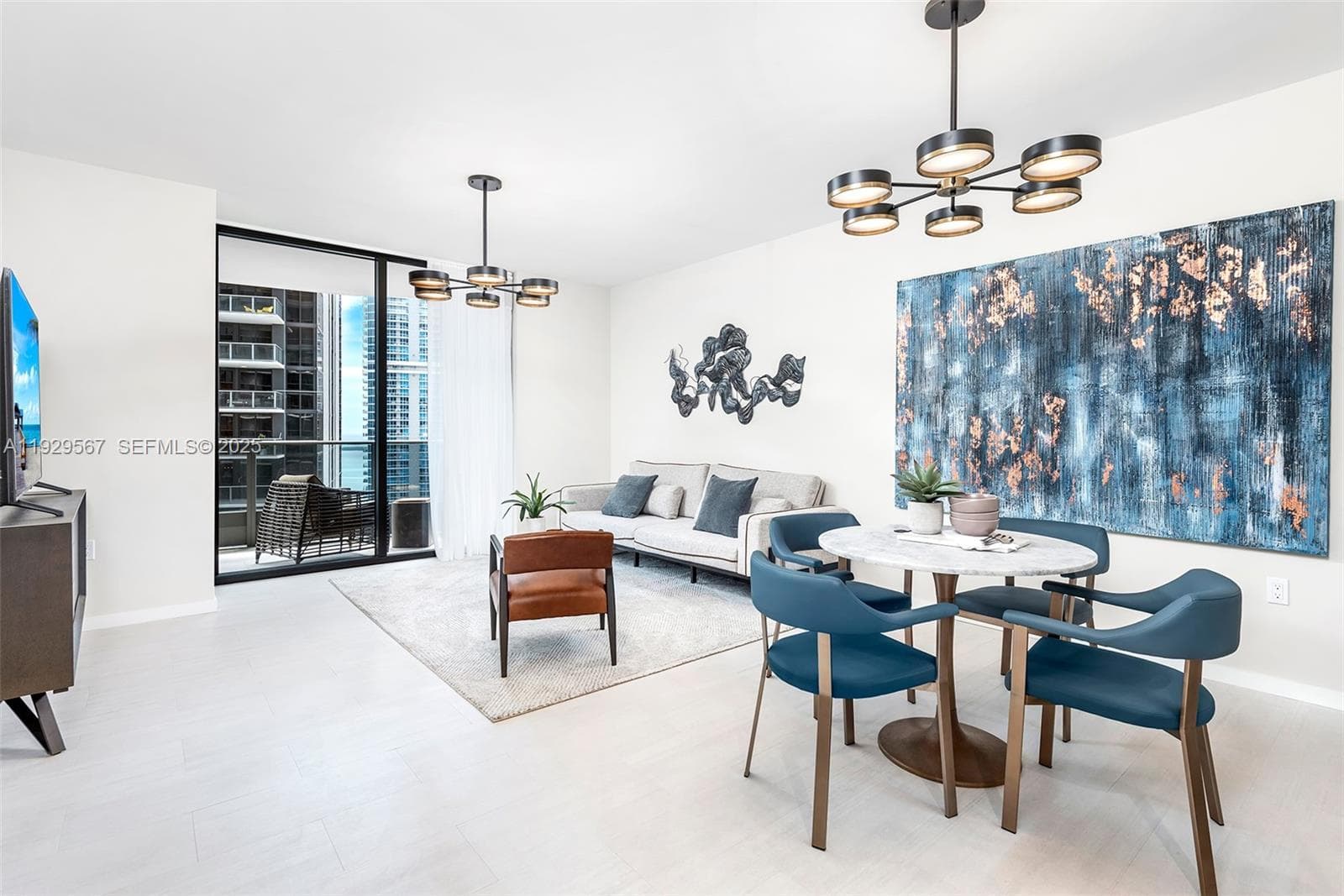 1000 Brickell Plz # 4005, Miami FL 33131