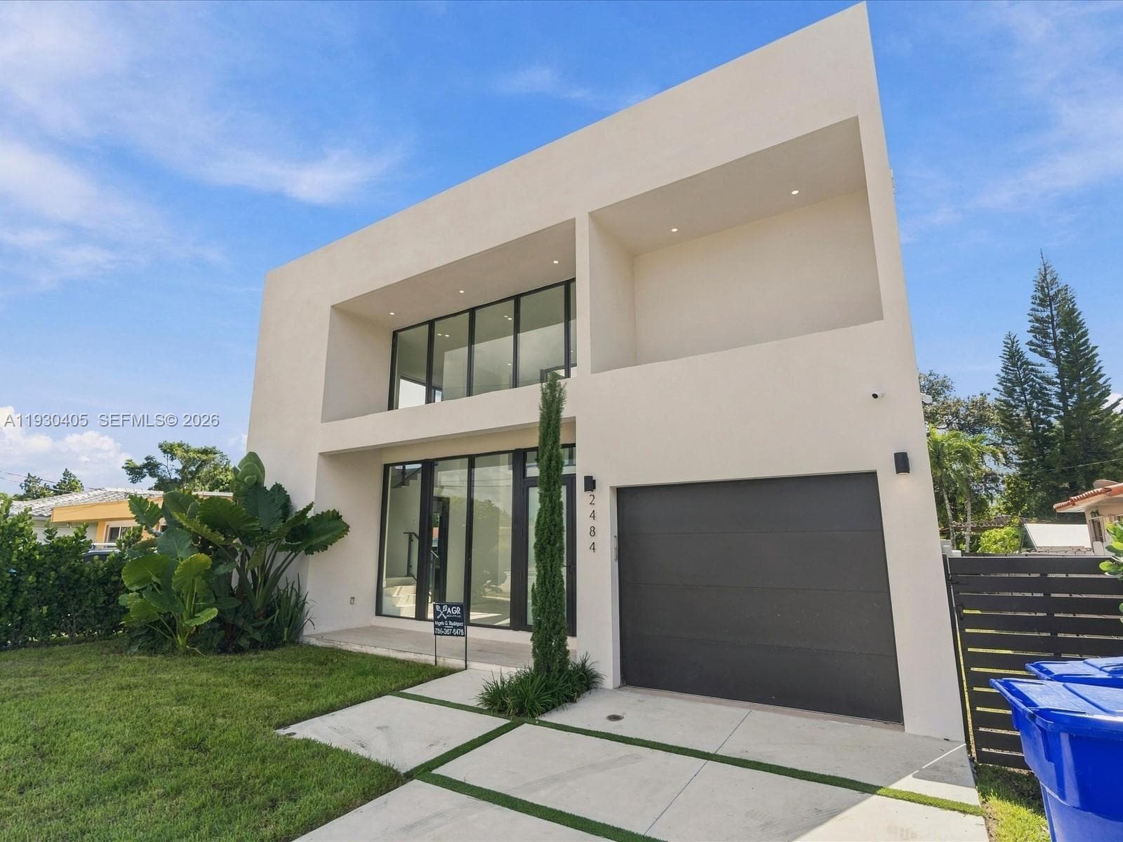 2484 SW 18th St, Miami FL 33145
