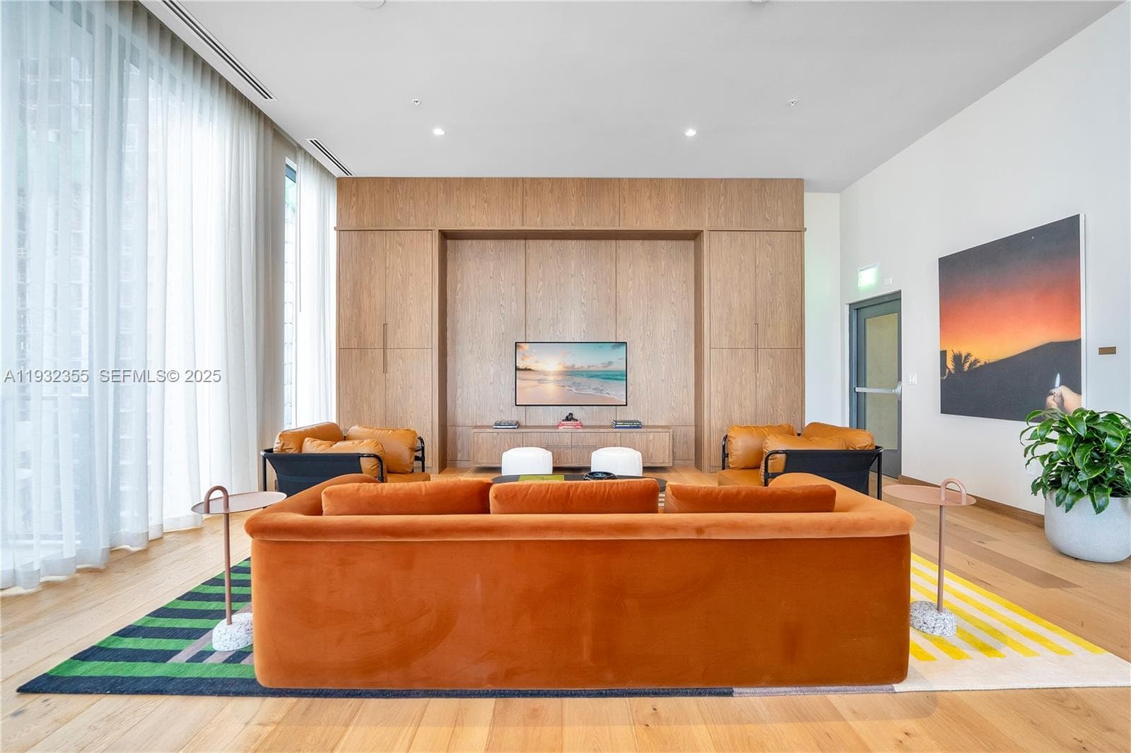 11 NE 6 Street # 2201, Miami FL 33132
