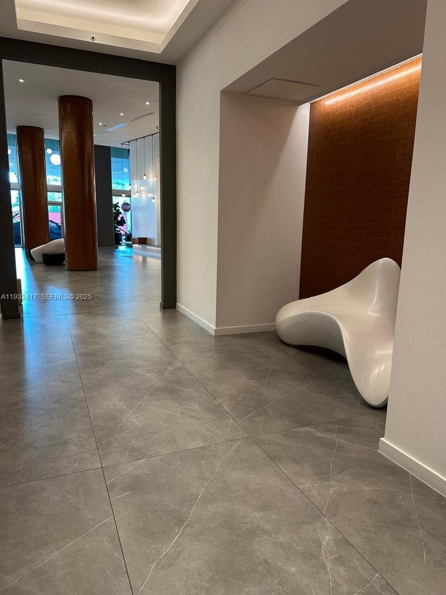 350 S Miami Ave # 2913, Miami FL 33130