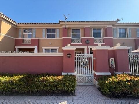 6015 NW 116th Pl # 465, Doral FL 33178