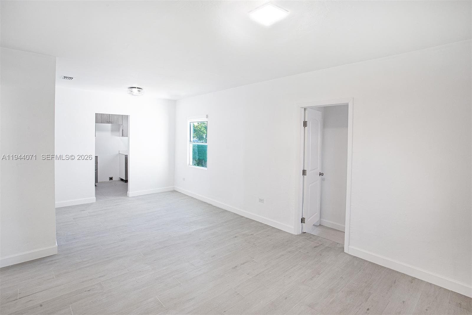 2620 SW 9th St, Miami FL 33135
