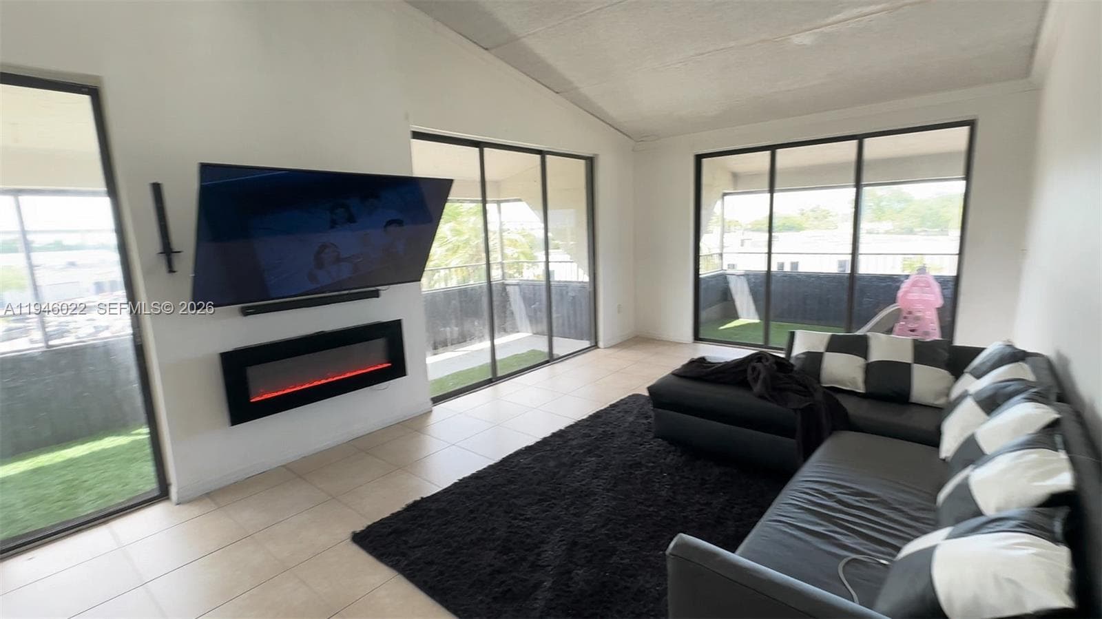 16220 NW 2nd Ave # 513, Miami FL 33169