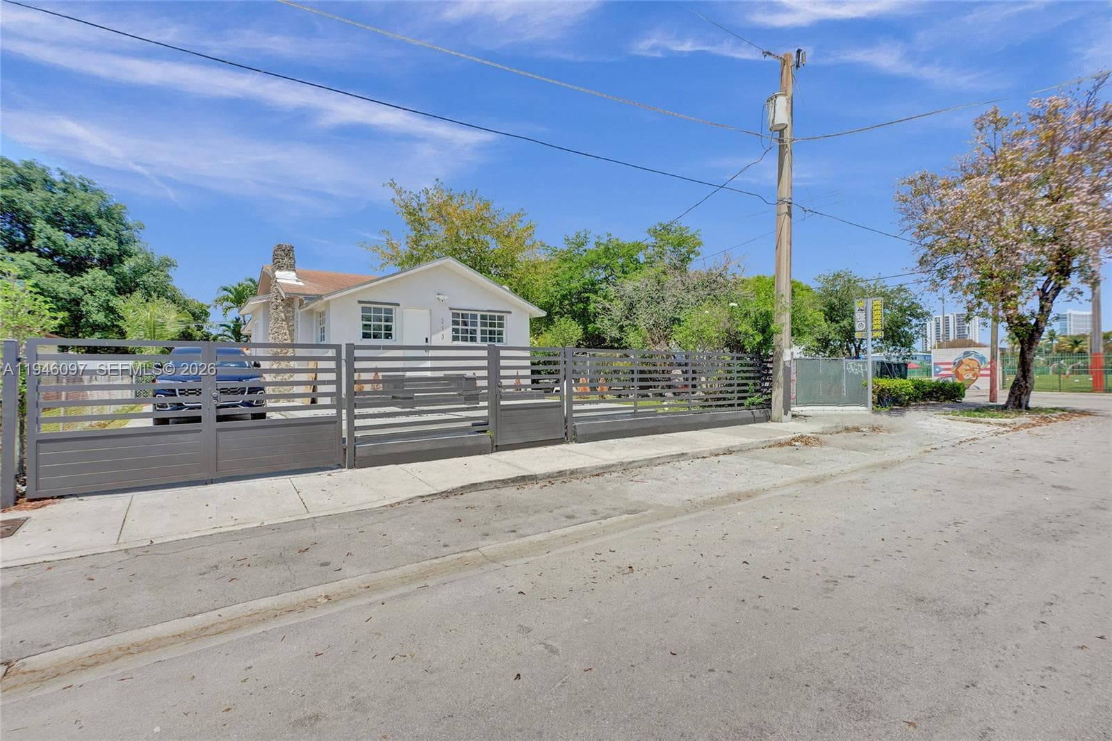 213 NW 34th Ter, Miami FL 33127