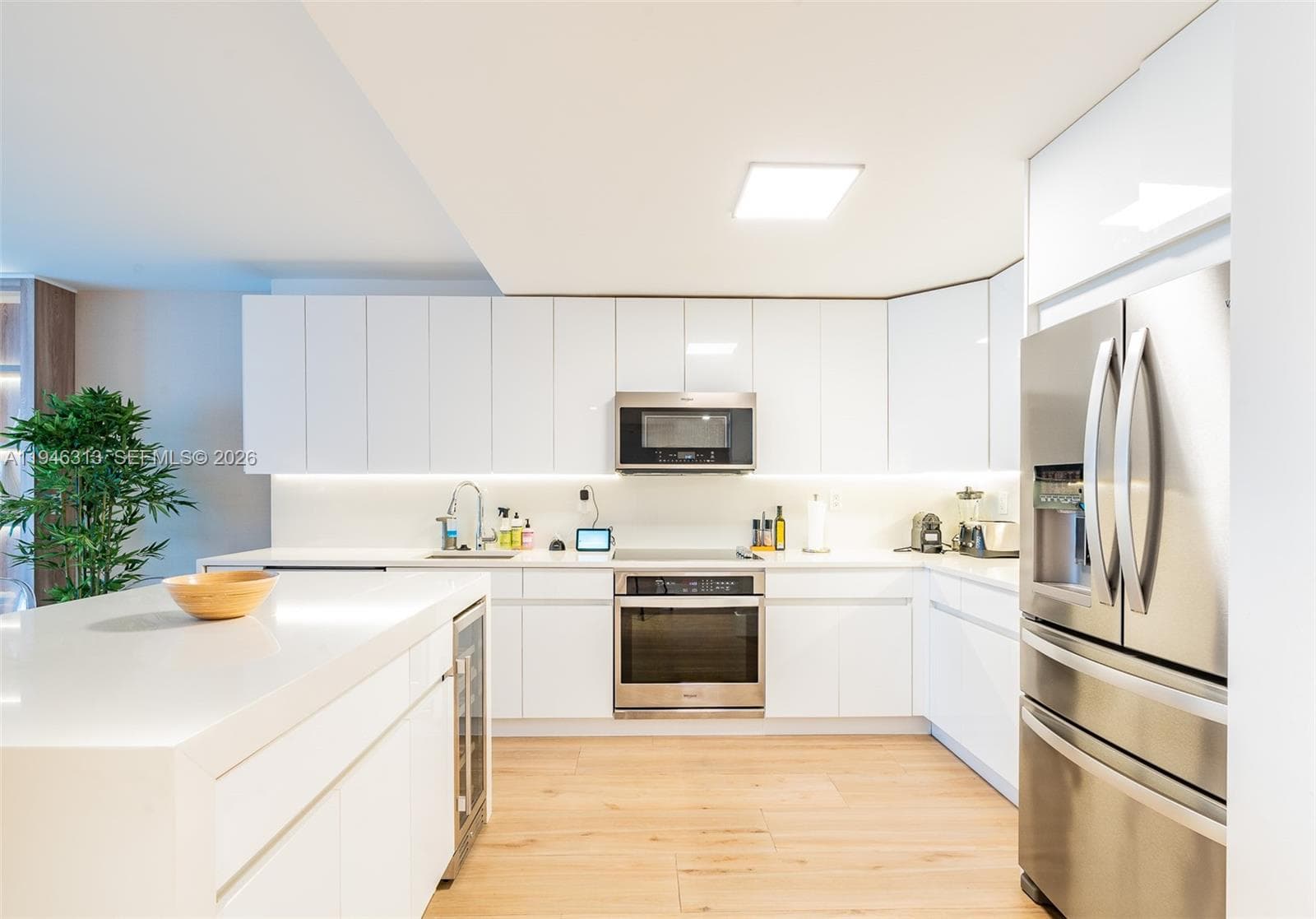 2301 Collins Ave # 719, Miami Beach FL 33139