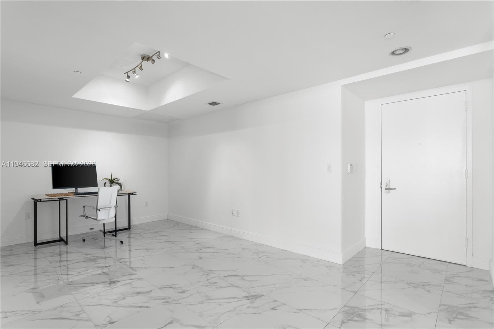 465 Brickell Ave # 5505, Miami FL 33131