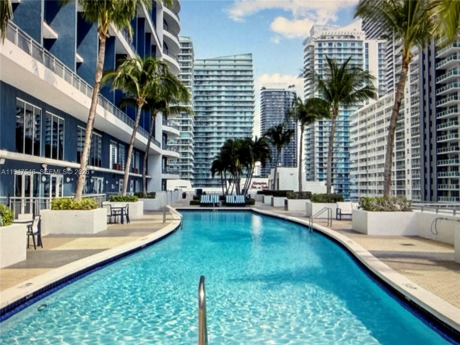 60 SW 13th St # 3214, Miami FL 33130