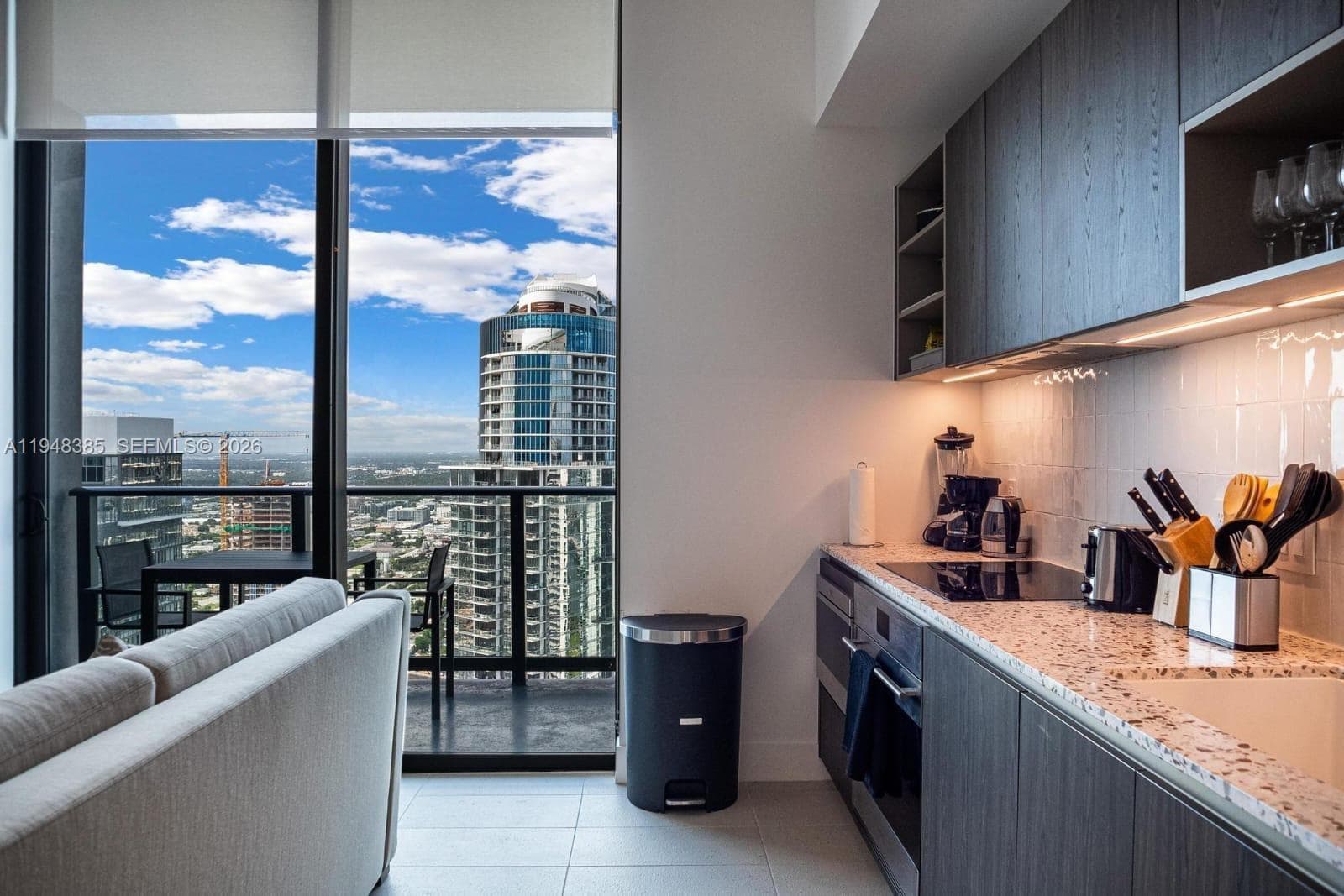 159 NE 6th St # 5101, Miami FL 33132