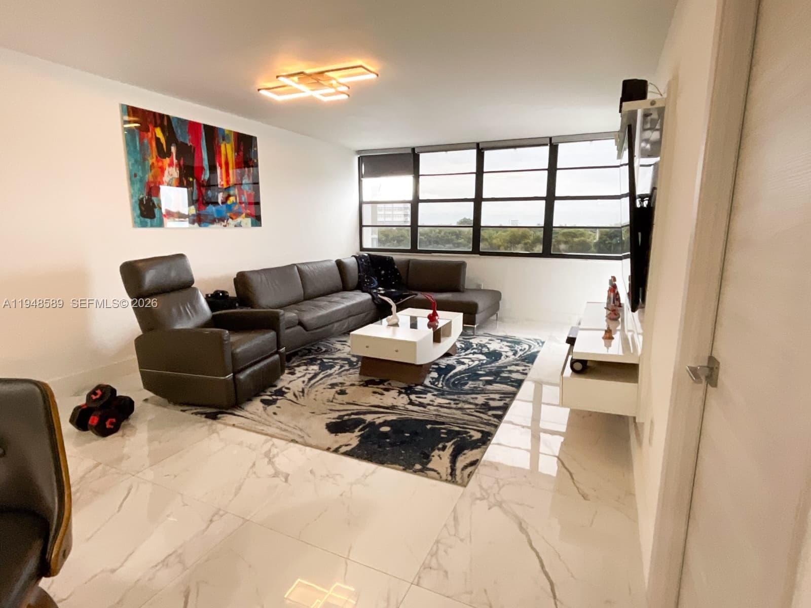 1301 NE Miami Gardens Dr # 501W, Miami FL 33179