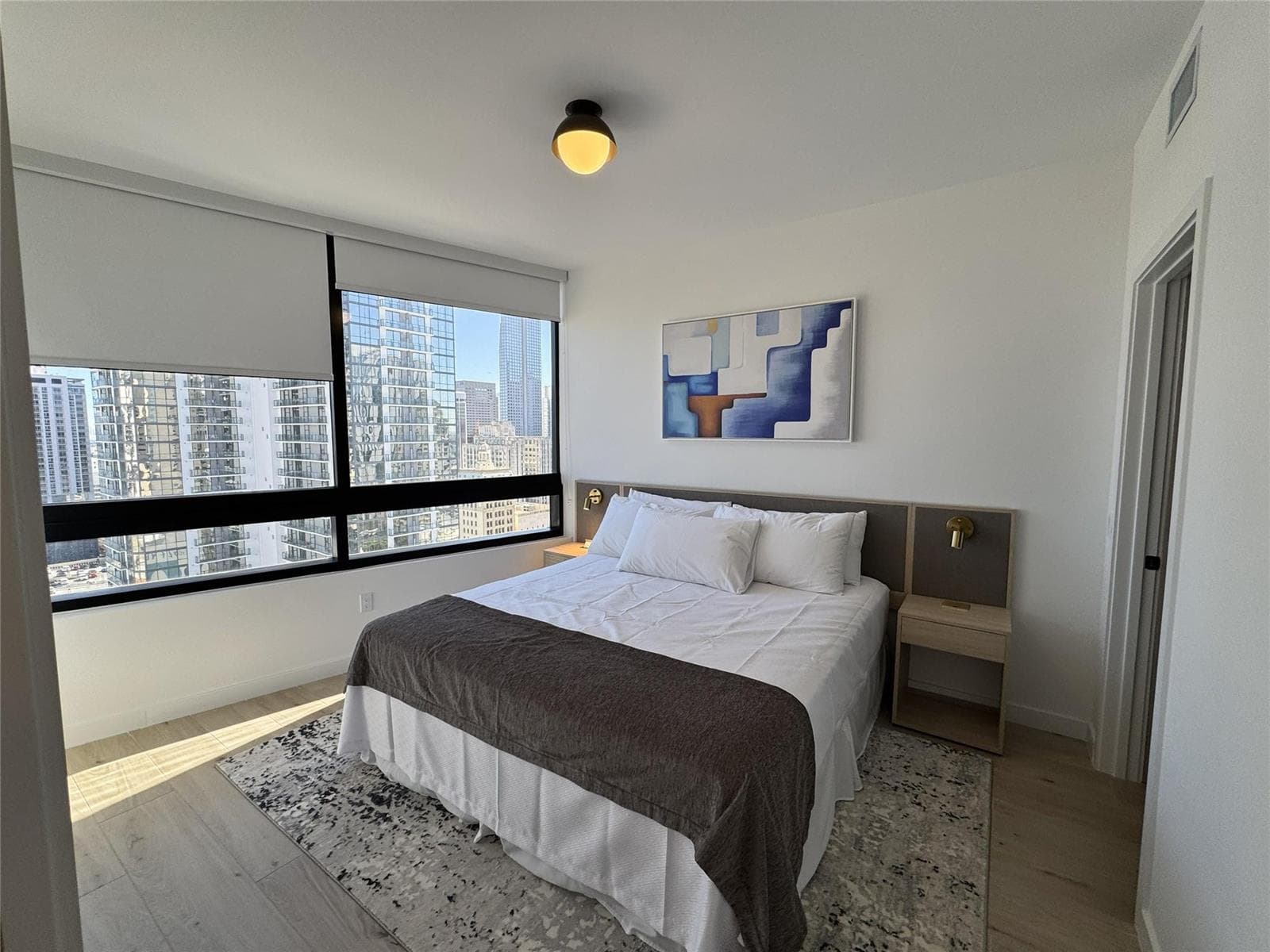 225 N Miami Avenue # 2507, Miami FL 33128