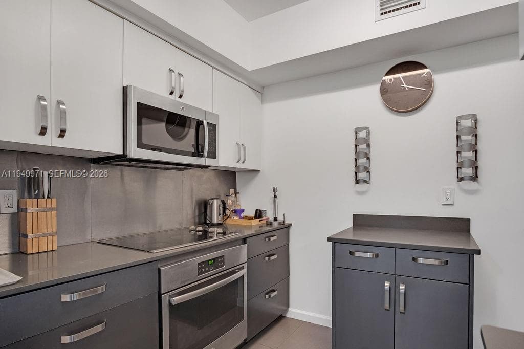 747 Michigan Ave # 201, Miami Beach FL 33139