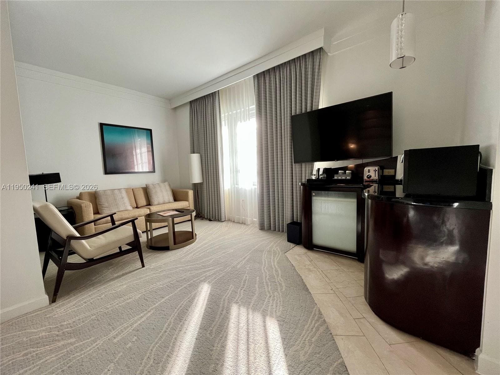 4391 Collins Ave # 419, Miami Beach FL 33140