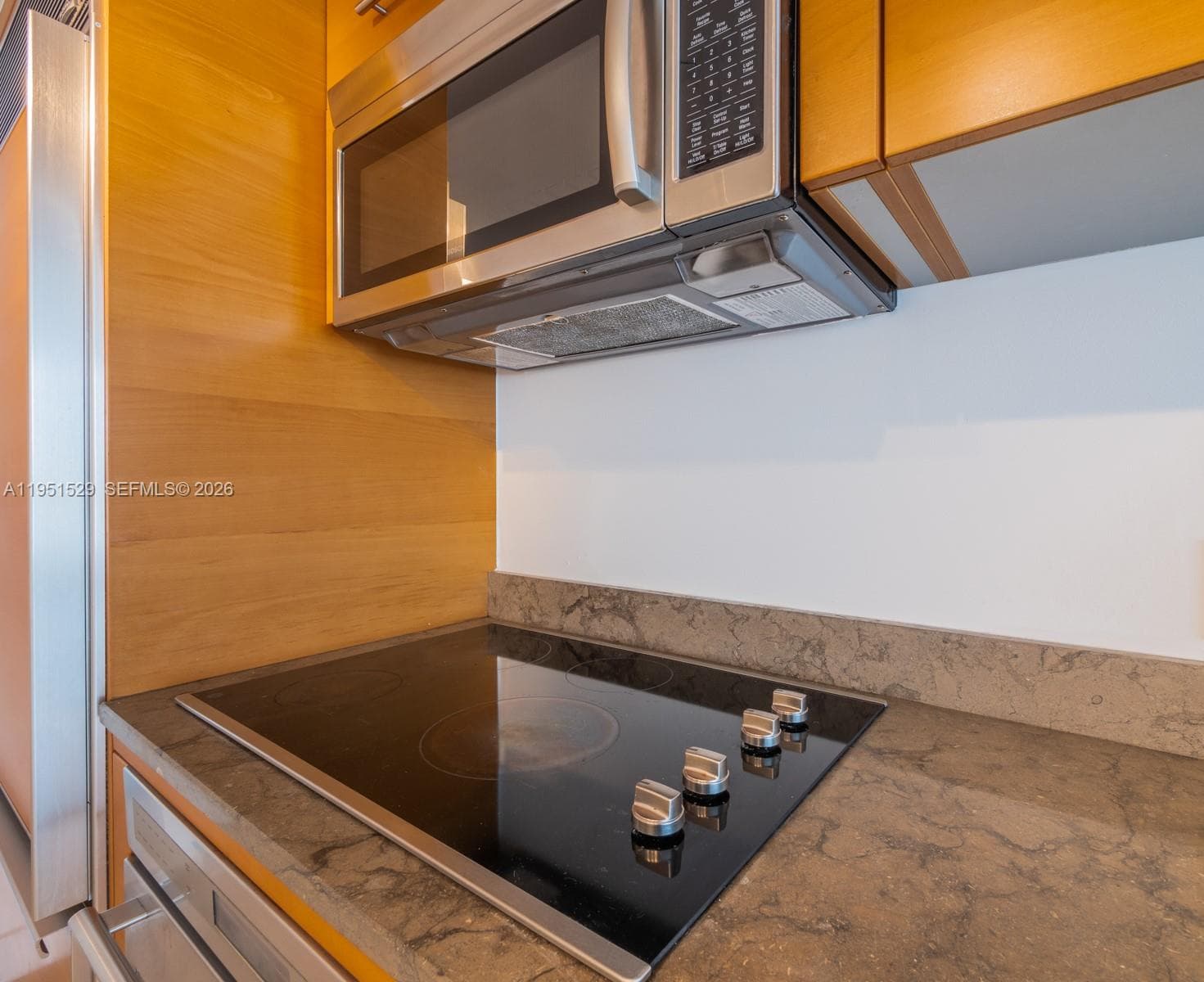 465 Brickell Ave # 2304, Miami FL 33131