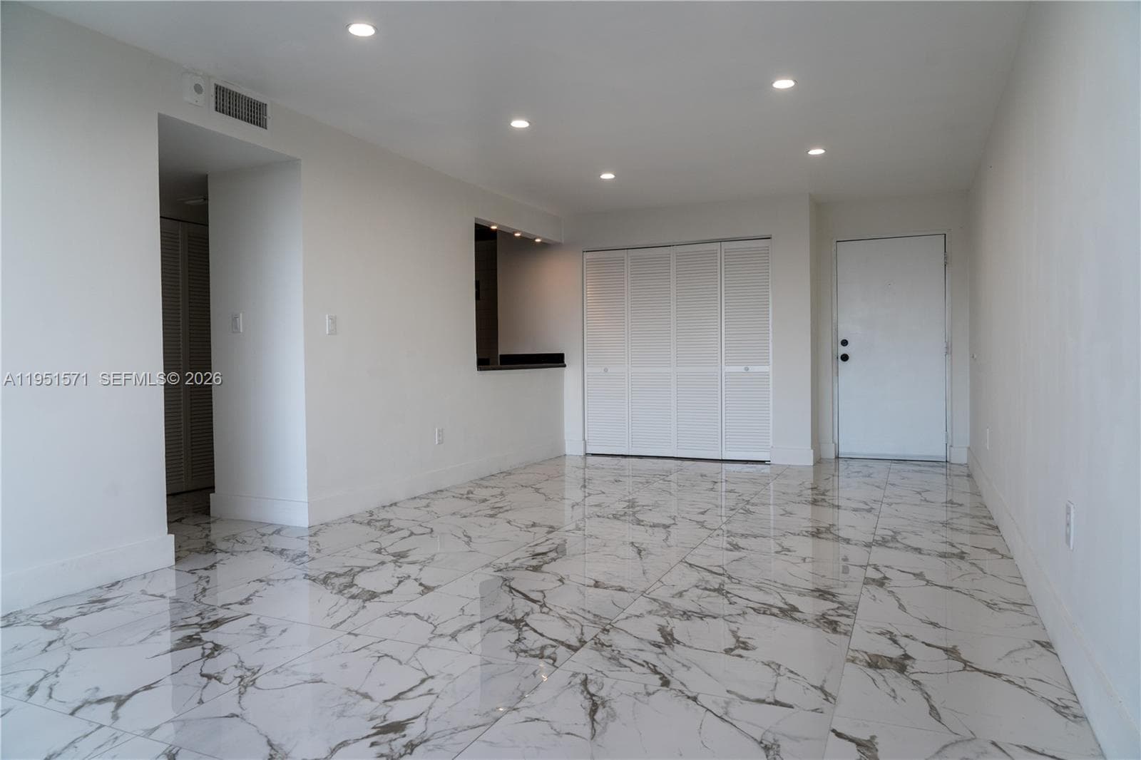 854 NW 87th Ave # 405, Miami FL 33172