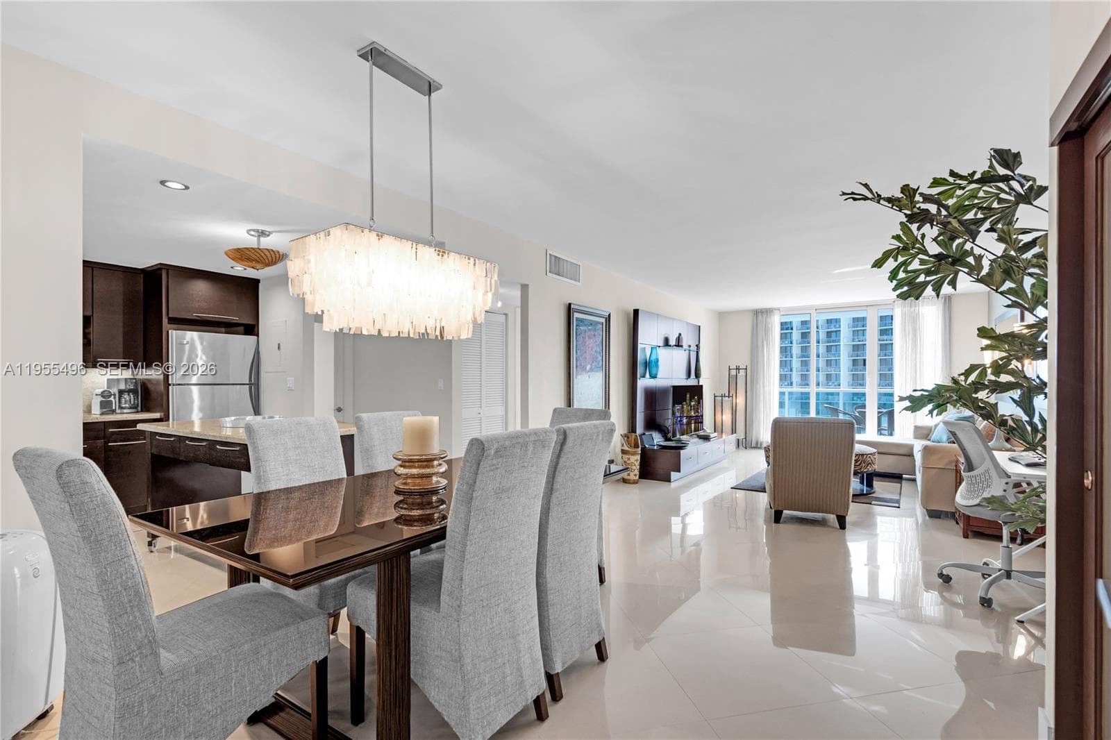2301 Collins Ave # 1006, Miami Beach FL 33139