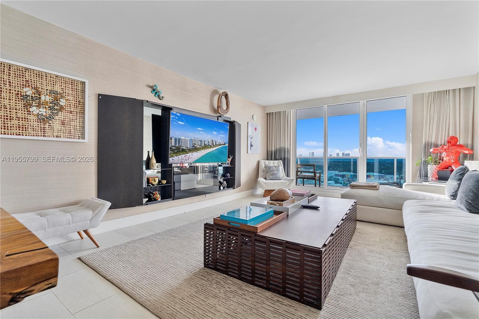 102 24th St # 1427, Miami Beach FL 33139