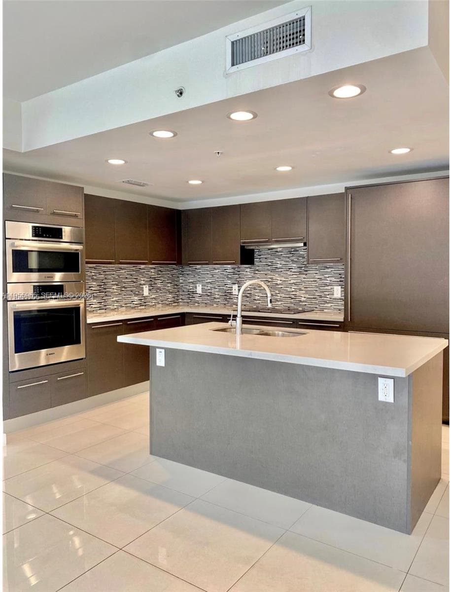 7661 NW 107th Ave # 407, Doral FL 33178