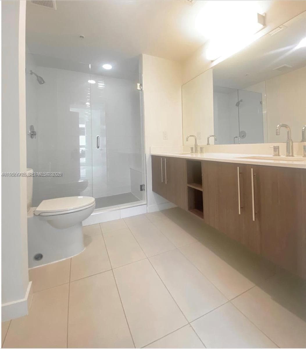 7661 NW 107th Ave # 407, Doral FL 33178