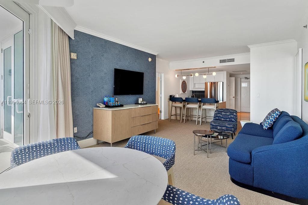 4401 Collins Ave # 1712, Miami Beach FL 33140