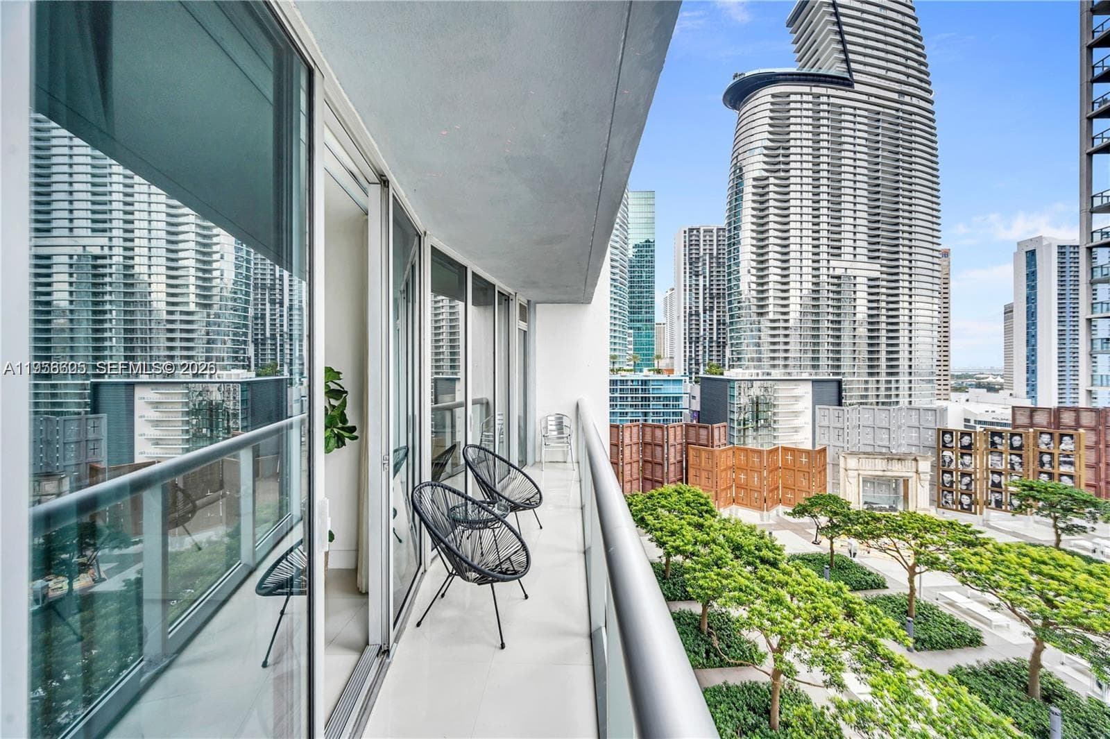 485 Brickell Ave # 1711, Miami FL 33131