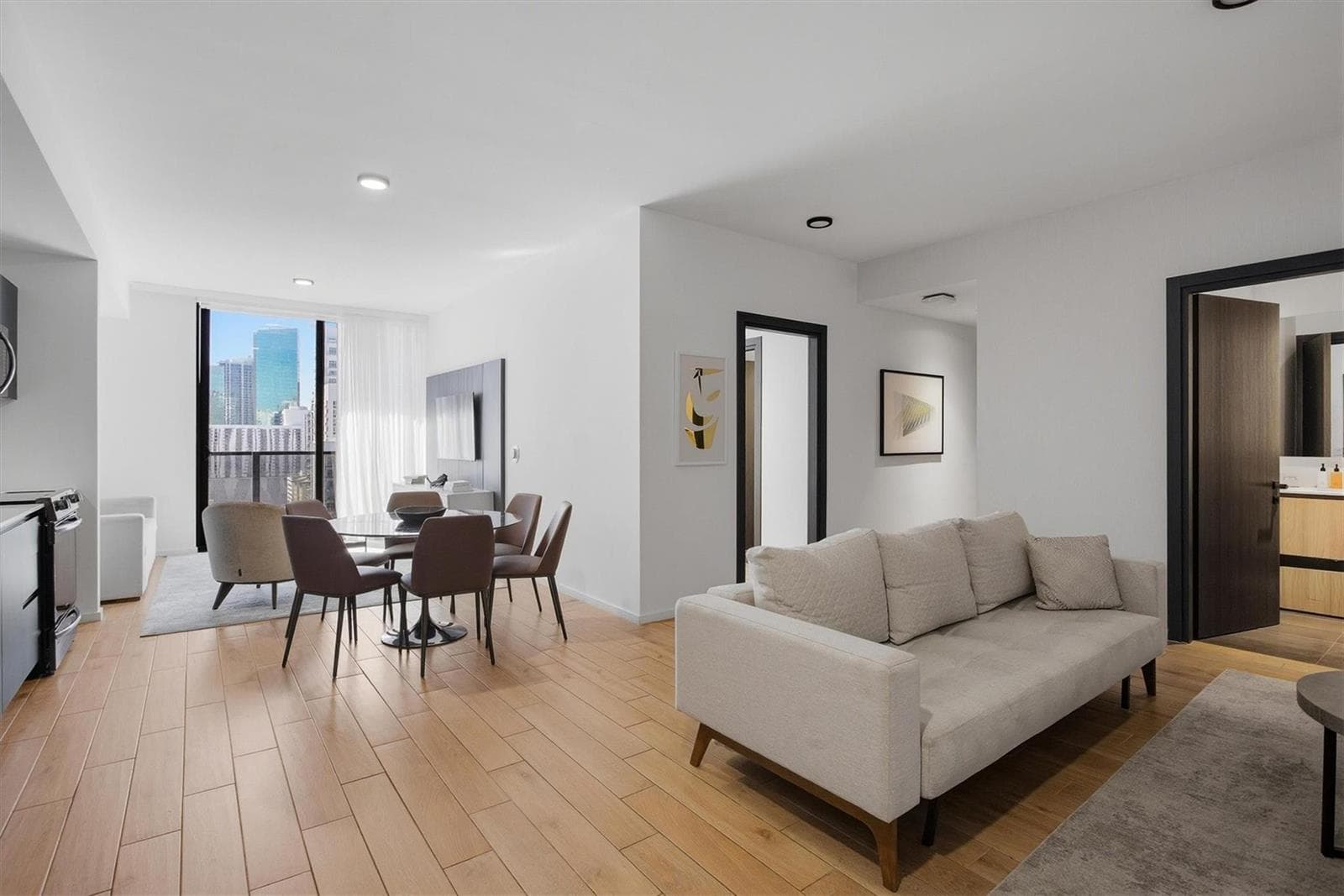 398 NE 5th Street # 2017, Miami FL 33132