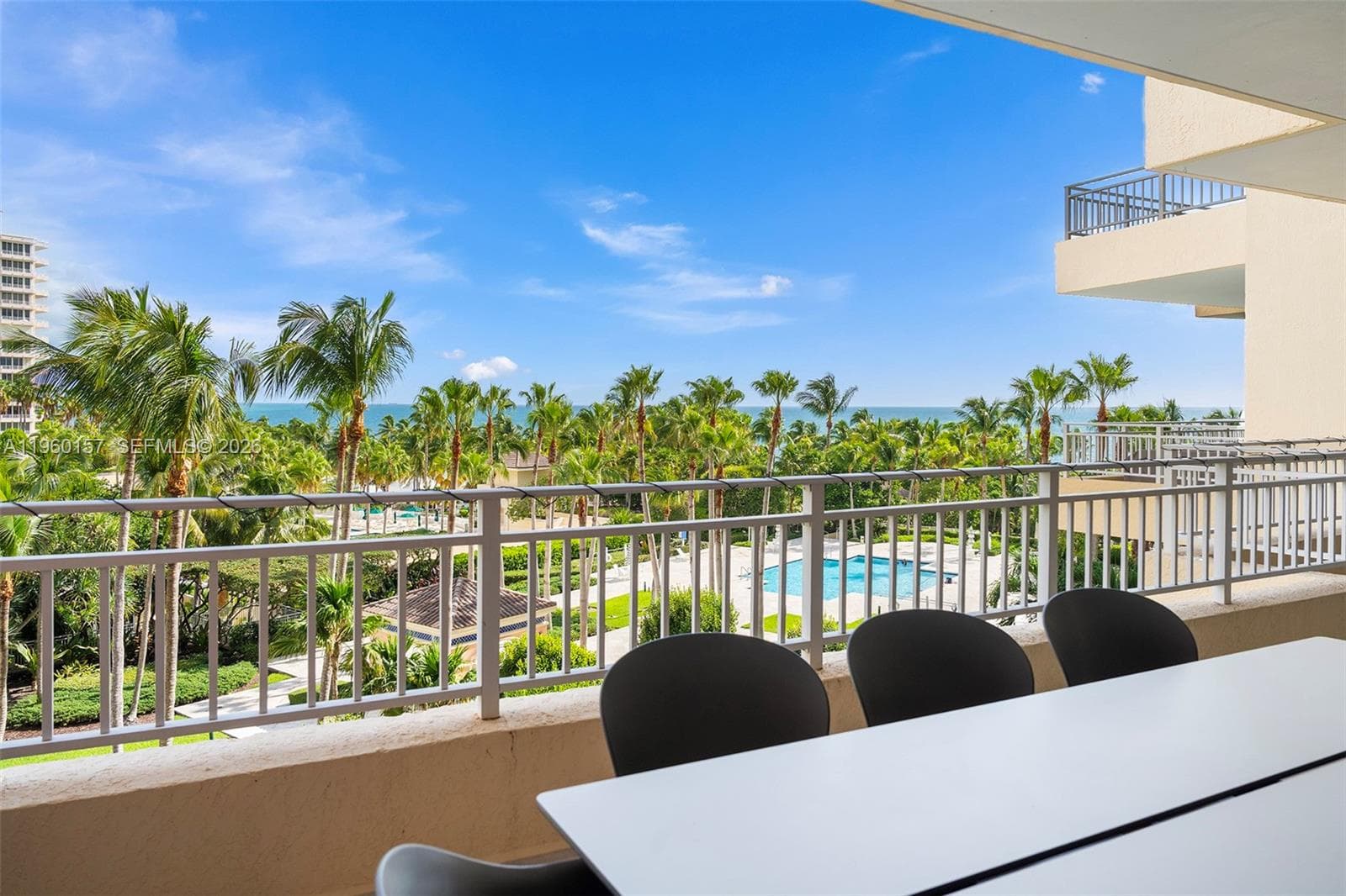 799 Crandon Blvd # 605, Key Biscayne FL 33149