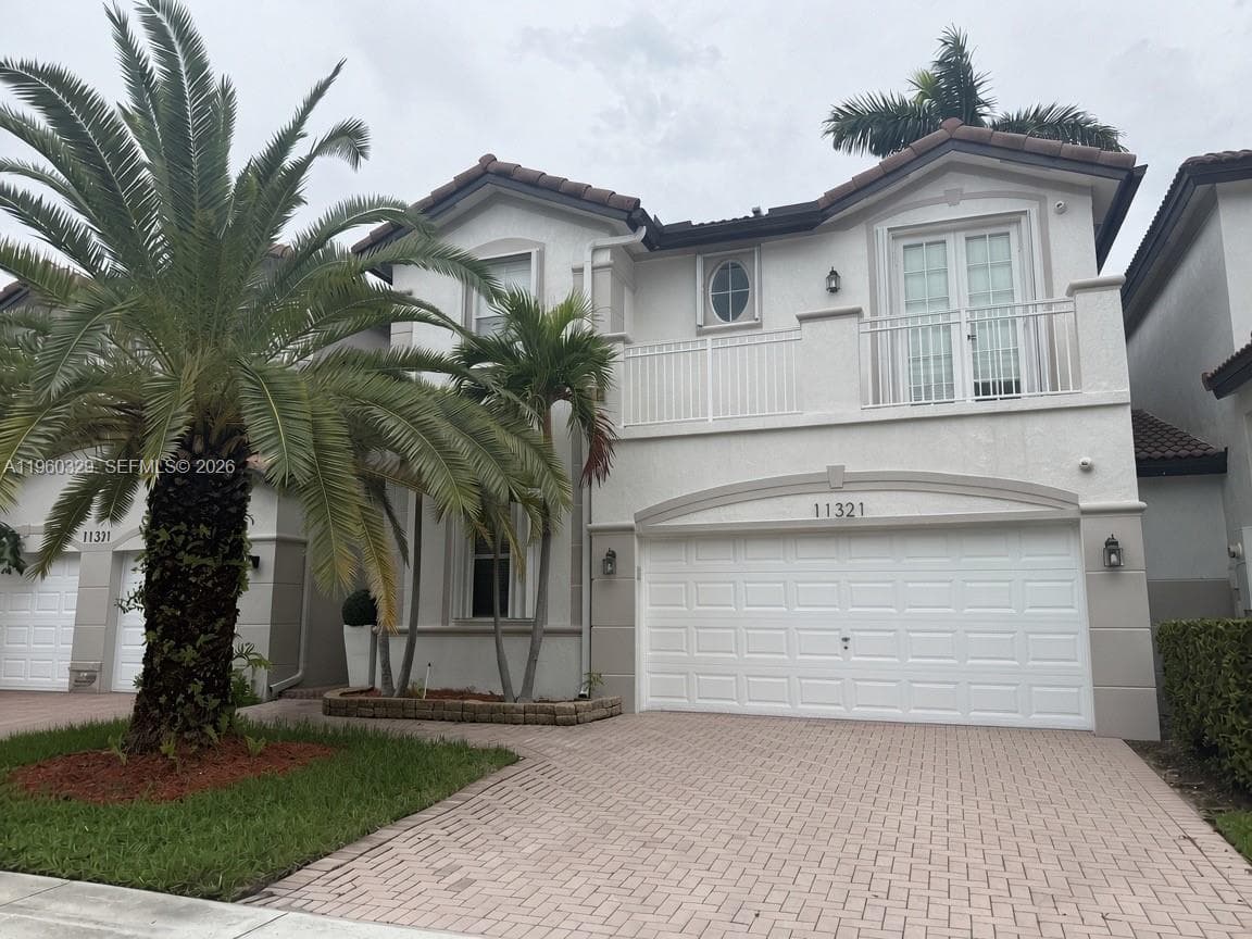 11321 NW 84th St, Doral FL 33178