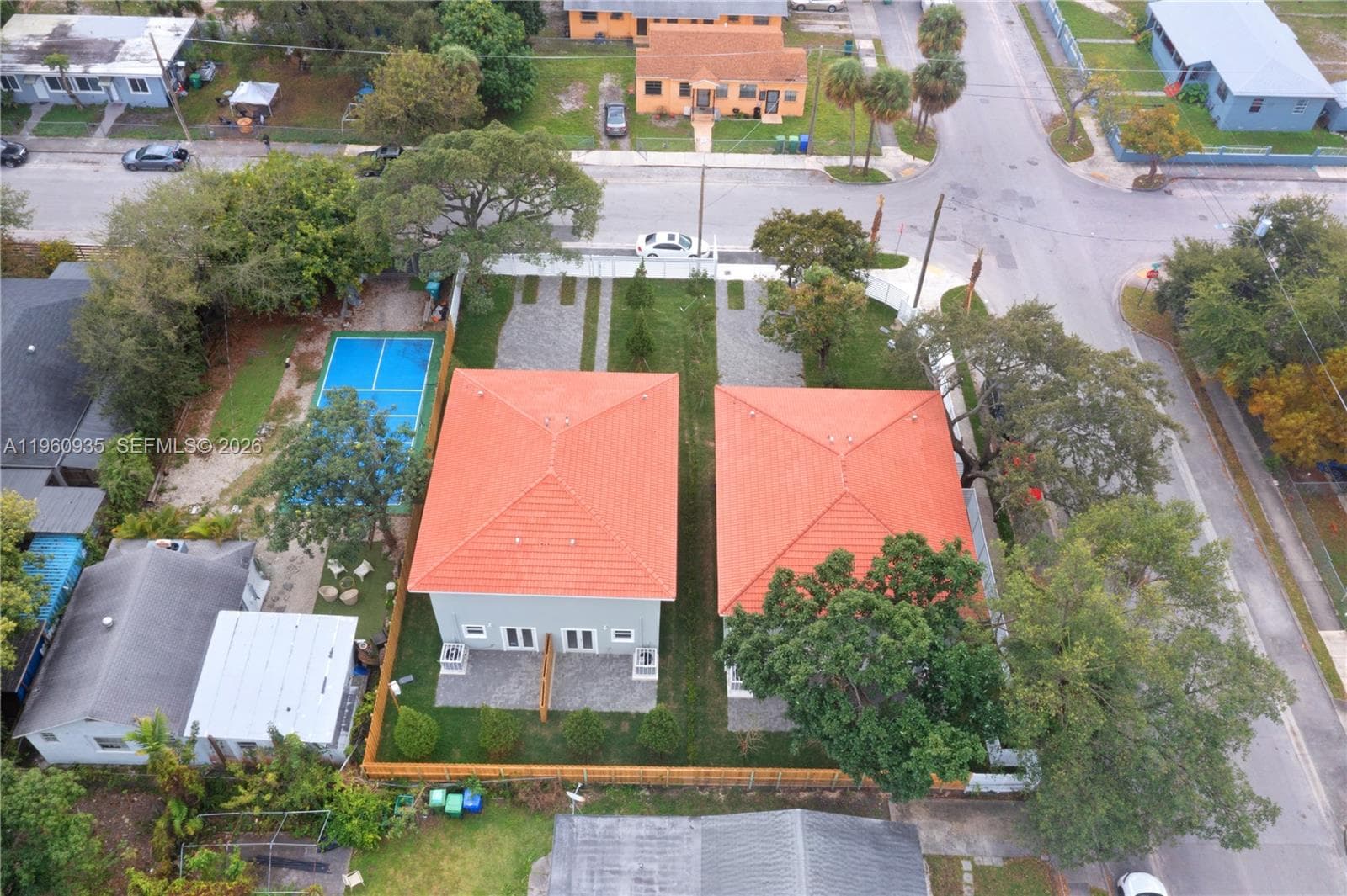 529 NW 56th St, Miami FL 33127