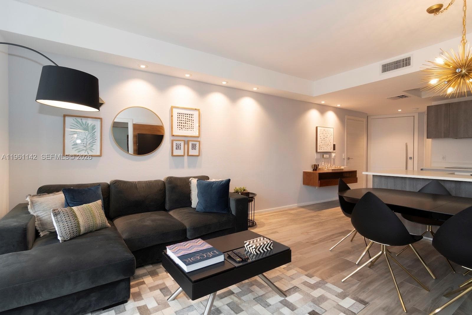 801 S Miami Ave # 3803, Miami FL 33130