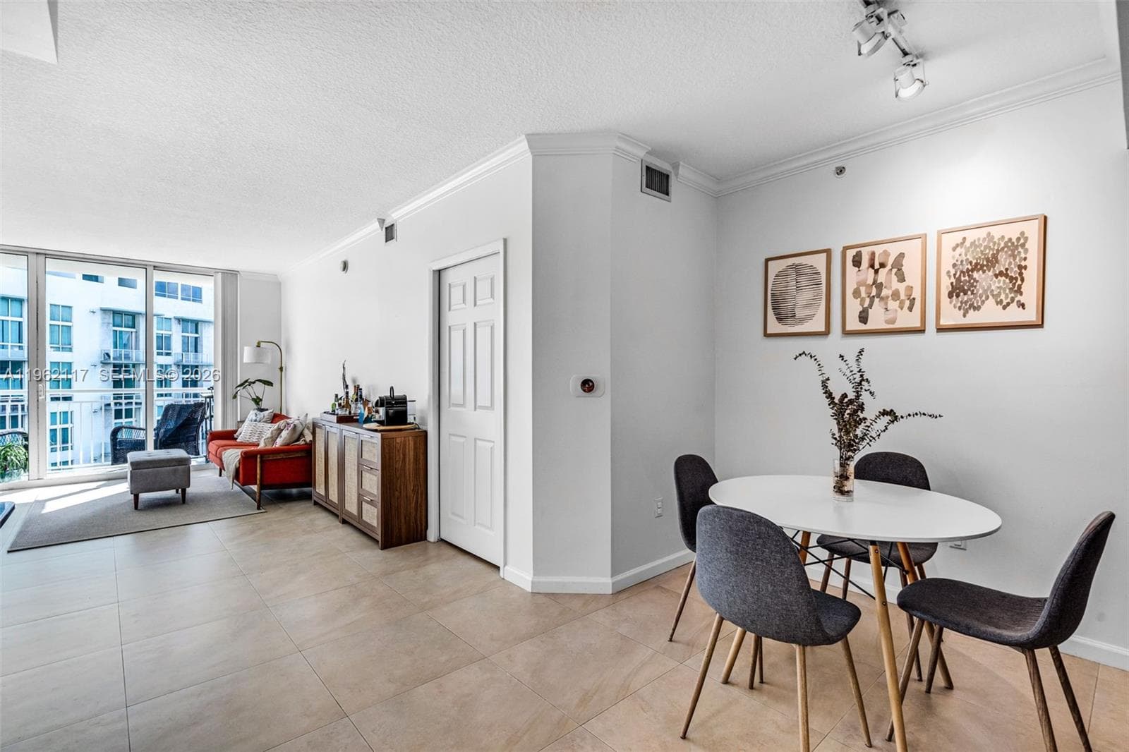 2000 N Bayshore Dr # 909, Miami FL 33137
