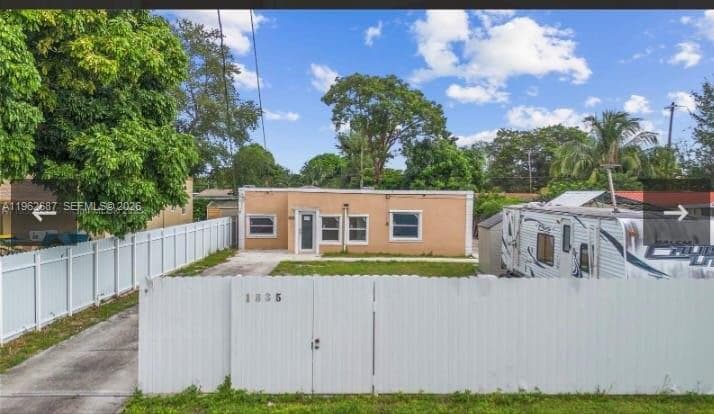 1835 NW 85th St, Miami FL 33147