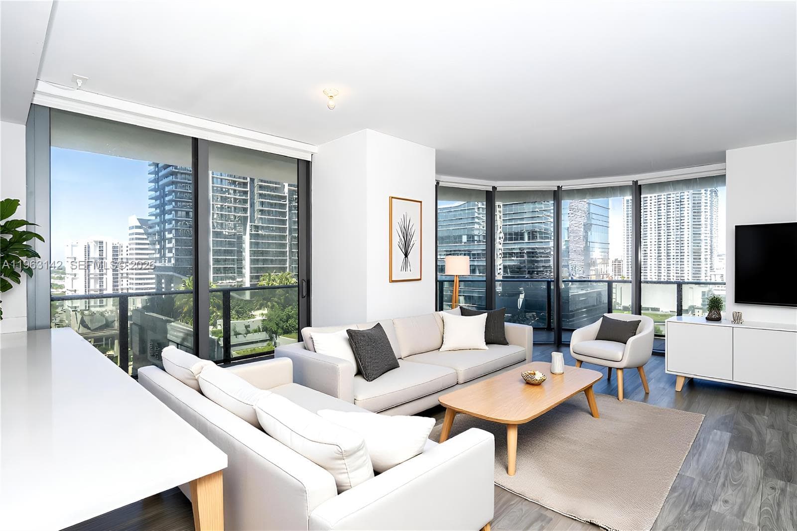 801 S Miami Ave # 1409, Miami FL 33130