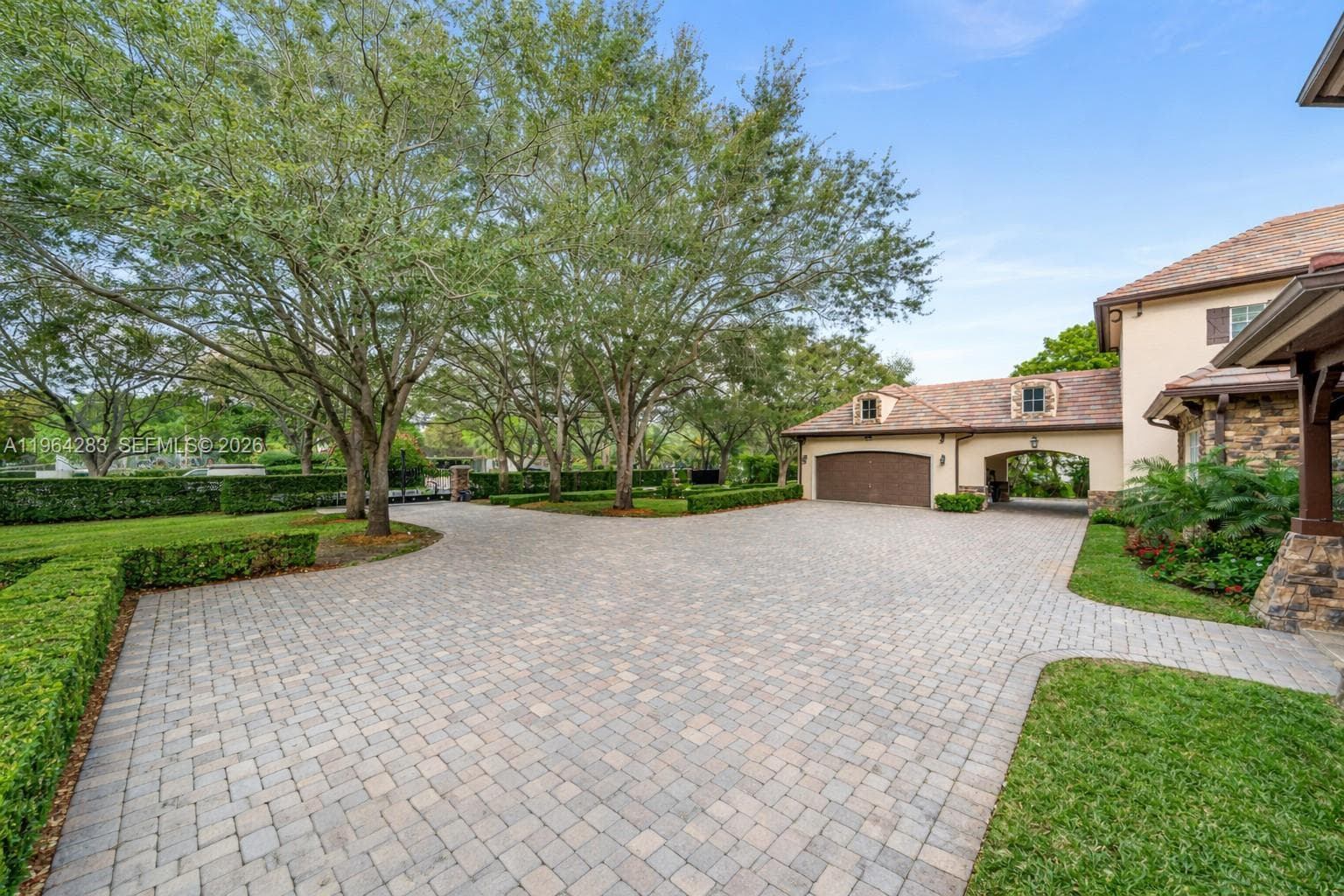 12270 SW 45th St, Miami FL 33175