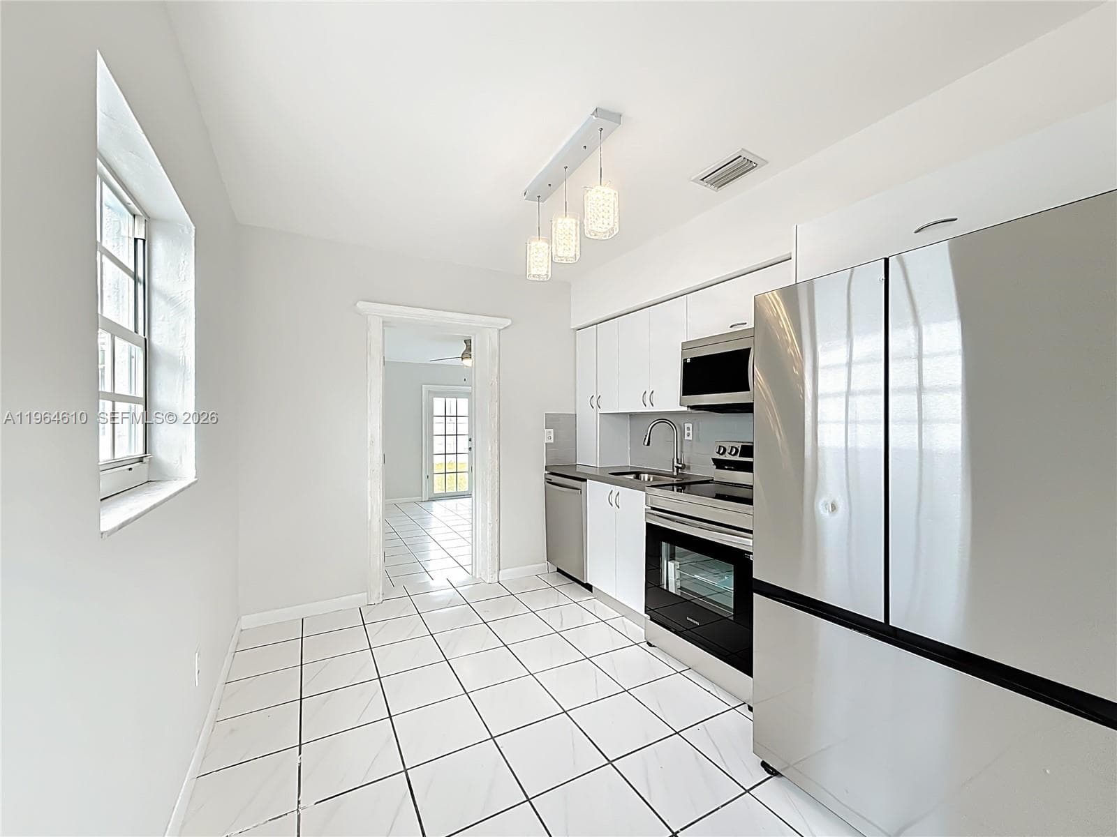 6819 SW 25th St, Miami FL 33155