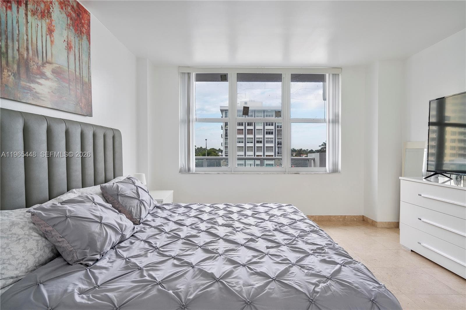 5601 Collins Ave # 423, Miami Beach FL 33140