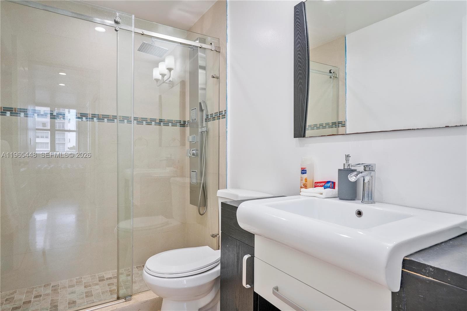 5601 Collins Ave # 423, Miami Beach FL 33140