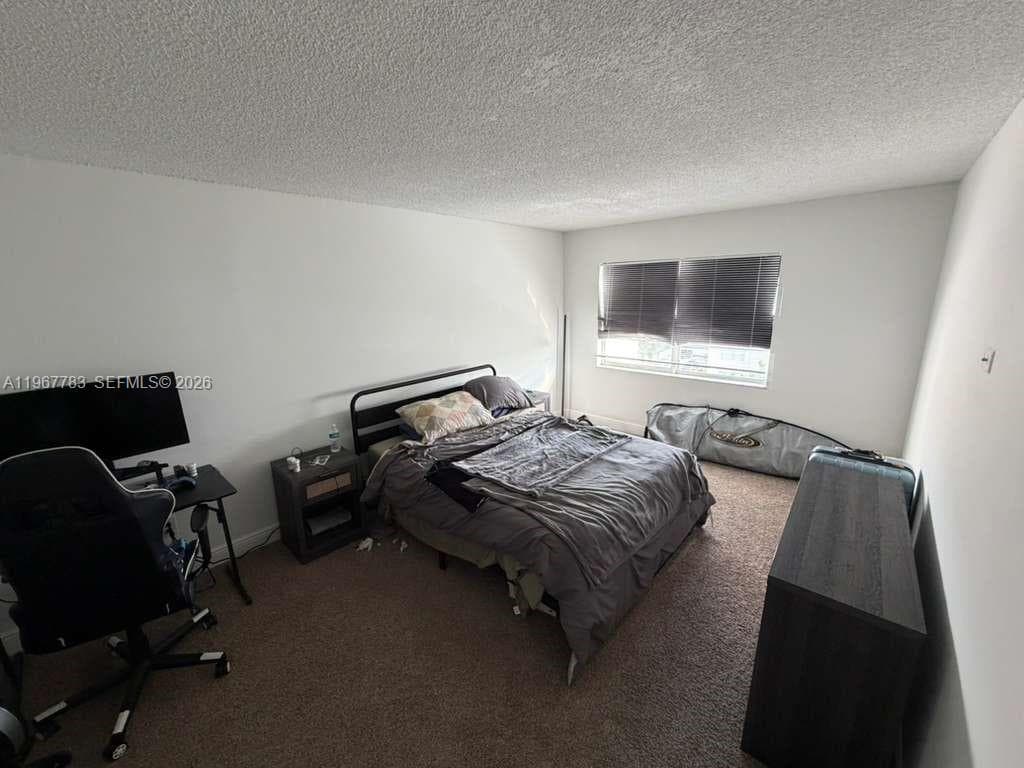 488 NW 165th St Rd # 614, Miami FL 33169