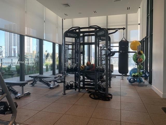 1600 NE 1st Ave # 3319, Miami FL 33132