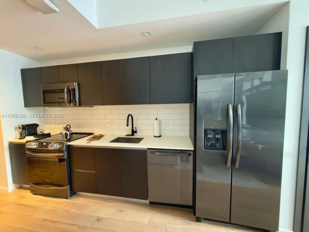 398 NE 5th St # 4313, Miami FL 33132