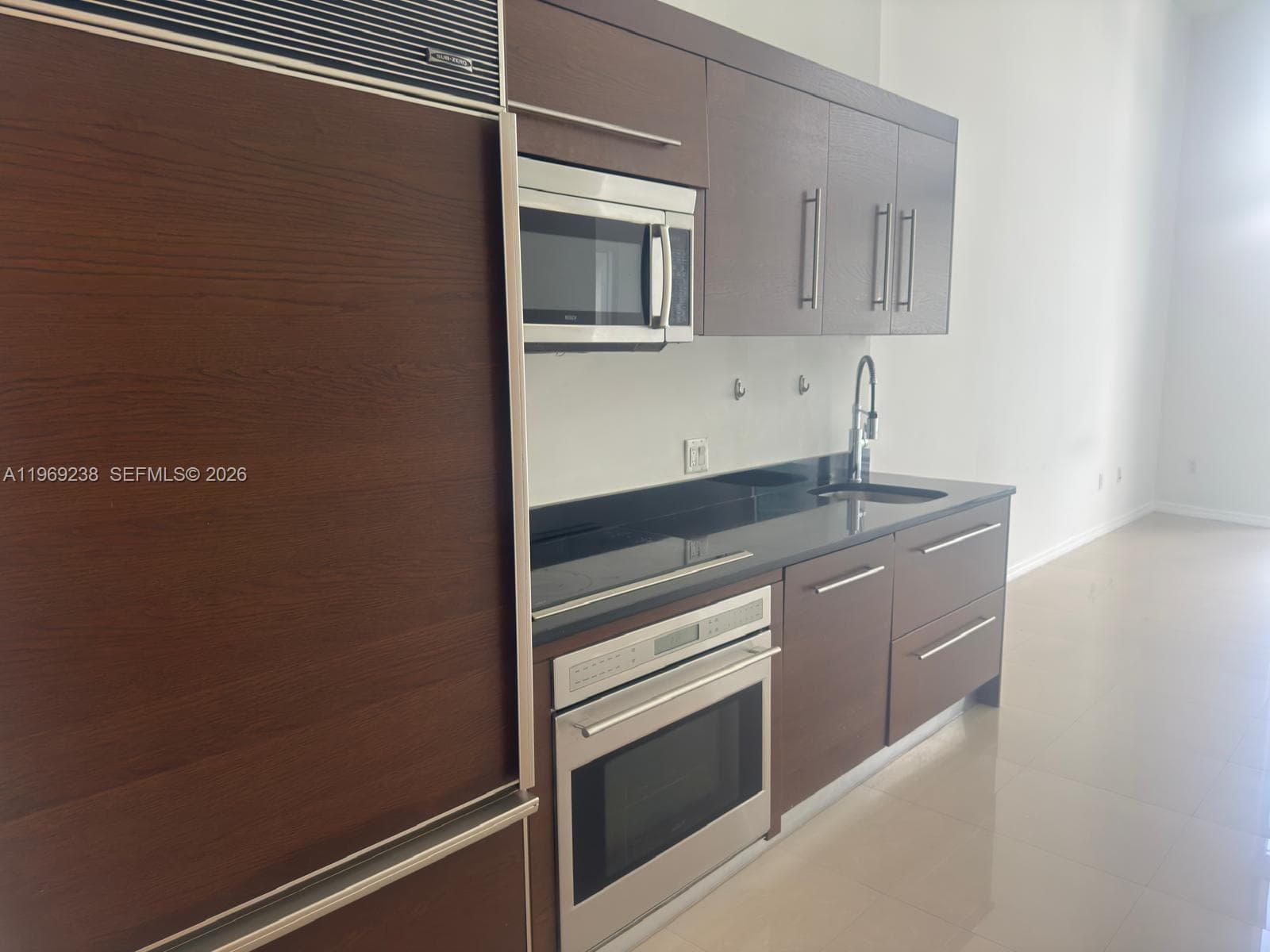 465 Brickell # 1504, Miami FL 33131