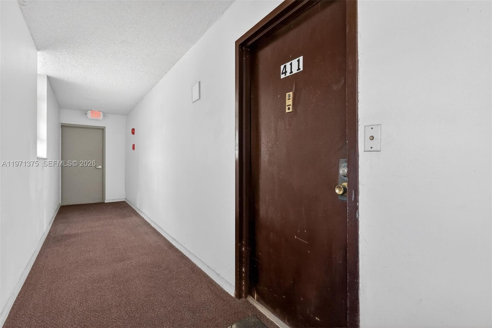 9678 Fontainebleau Blvd # 411, Miami FL 33172