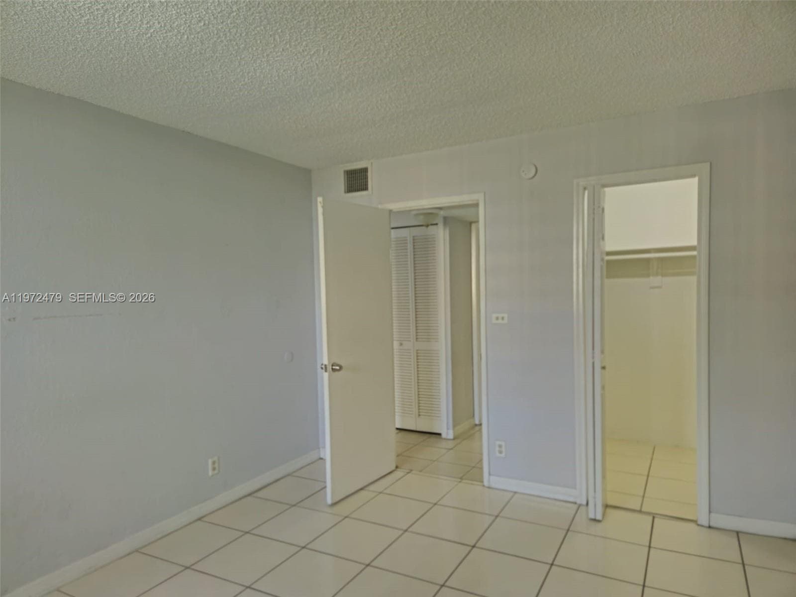 4550 NW 9th St # 704E, Miami FL 33126