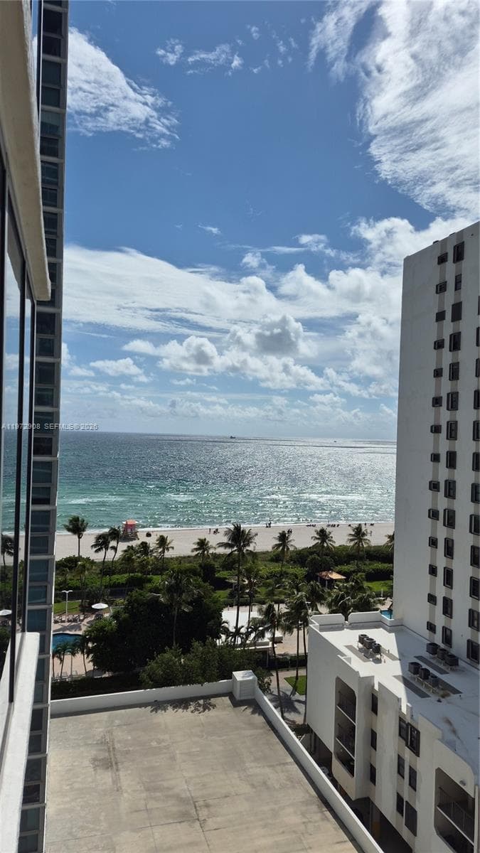 2655 Collins Ave # 1404, Miami Beach FL 33140