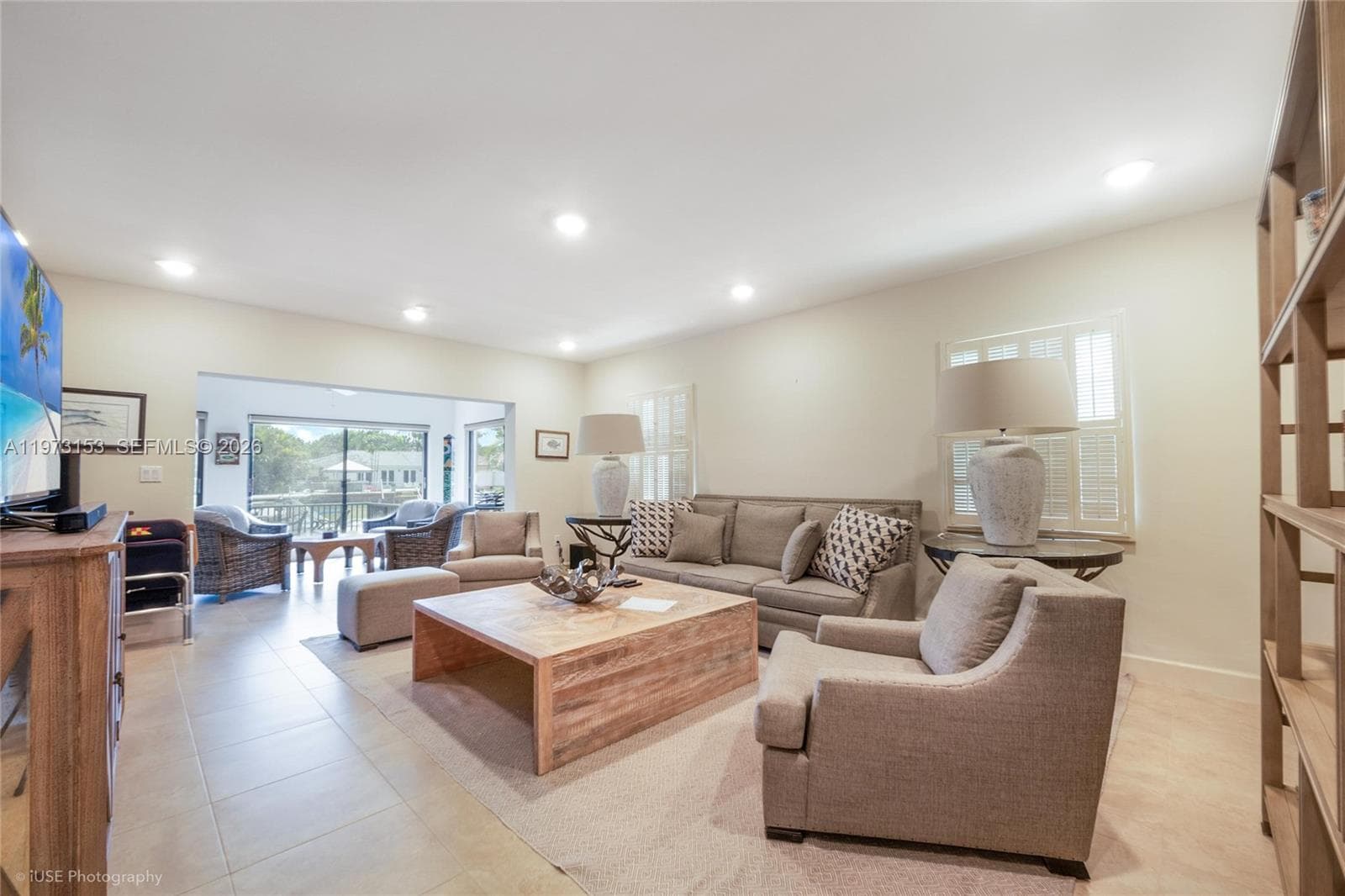 1265 S Alhambra Cir # A, Coral Gables FL 33146