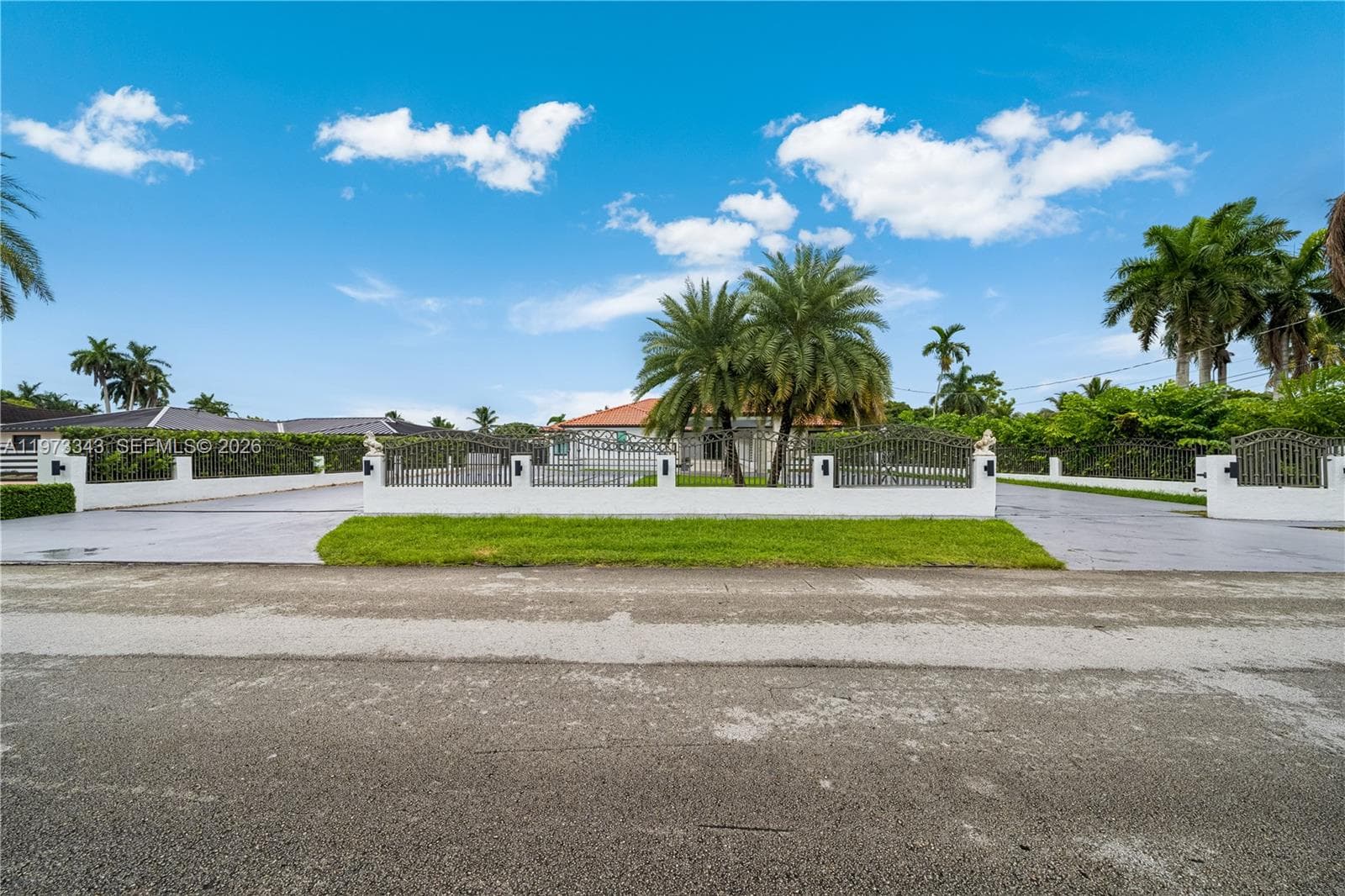3265 SW 129th Ave, Miami FL 33175