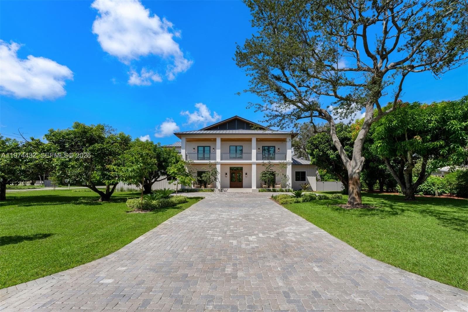 8901 SW 120th St, Miami FL 33176