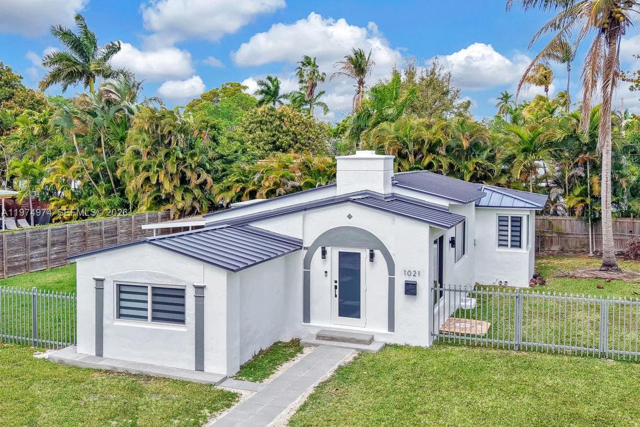 1021 NE 82nd Ter, Miami FL 33138