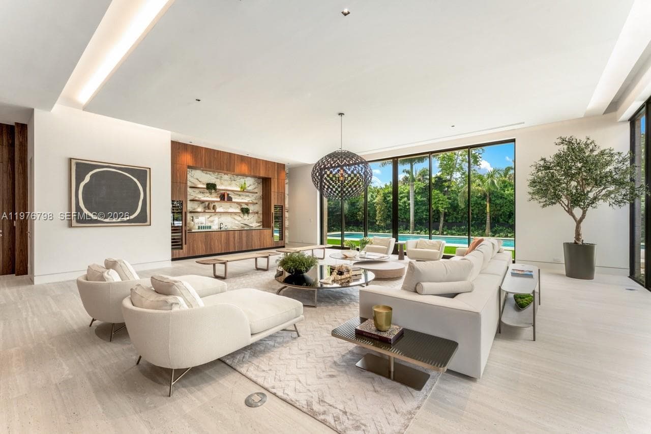 8755 SW 54th Ave, Miami FL 33143