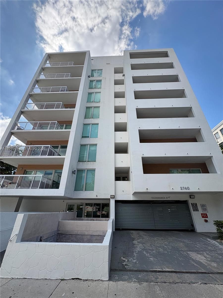 2740 SW 28th Ter # 304, Miami FL 33133